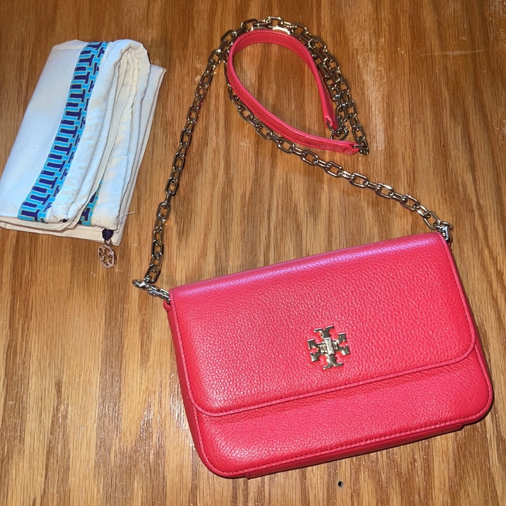 ✨ EUC Coral Tory Burch Mercer Crossbody